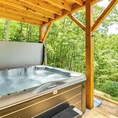 Modern Hiker's Haven w/ Dupont State Forest Views!