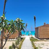 Tabara Beach Safy Bay