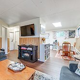 Centrally Located Soldotna Apartment w/ Patio!