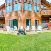 Waterfront Central Wisconsin Cabin w/ Indoor Pool!