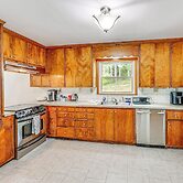 Mt Ida Home w/ Patio: 11 Mi to Lake Ouachita!