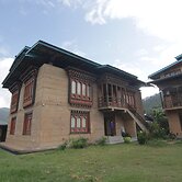 Spirit Village Lodge