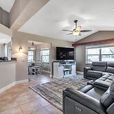 Micanopy Lake Retreat 3 Bedroom Home by RedAwning