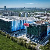 Crowne Plaza Shanghai Snow World by IHG