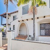 2 Mi to Citadel Outlets! East LA Retreat Near I-5