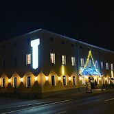 Amara-Gasthaus-Festsaal-Pension