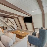 Speckled by Avantstay Modern Interior, 0.5mi to Lake!