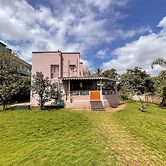 CosmicStays Lilac Villa Luxury Villa