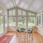 Charming Fairhope Home ~ 2 Mi to North Beach Park!