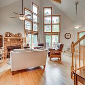 'peeking Pines' A-frame Cabin in Bryce Resort!