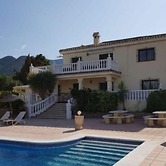 Fantastic 7-bed Villa in Alhaurin de la Torre