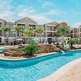 Westpointe Drive Apartments by Landing