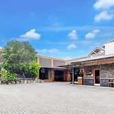 Hotel O Prambanan Near Prambanan Temple