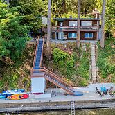 Waterfront Vashon Island Home, Beach Access & View