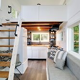 'the Chardonnay Chalet' Defiance Studio Trail!