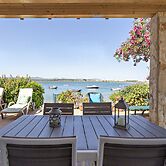 Villa Lydia in Faro With 3 Bedrooms and 1 Bathrooms