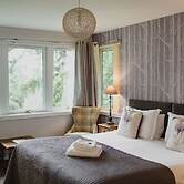 Taypark River View Apartment