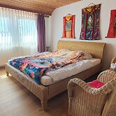 Seminarhaus Arya Maitreya