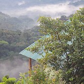 Bwindi Neckview Lodge