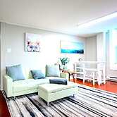 Redwood Loft at Park Place King bed Walk in Closet Fast Wifi and Free