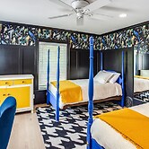 Sunnyside Cottage 3 Bedroom Home by RedAwning