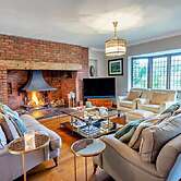 Luxury Riverside Mansion in Marlow