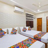 Fabhotel Sree Vishnu Bhavan