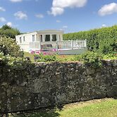 2br-garden-freeparking-charitydonation