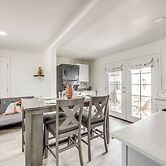 Pet-friendly Oceano Home w/ Patio, 2 Mi to Dunes!