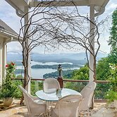 Stunning Hiawassee Hideaway w/ Impeccable Views!