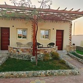 Dolphin Continental Hotel