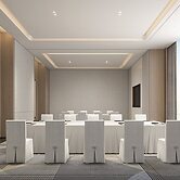 Holiday Inn Wuhan Houguan Lake by IHG