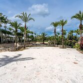 Farmhouse Oasis Retreat in Homestead