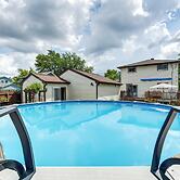 Central Apt in Cheektowaga w/ Private Deck!