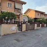 la villetta fiera airport