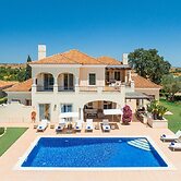 Villa Monte Rei Golf