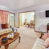 Ottawa Home w/ Porch, Near Starved Rock State Park