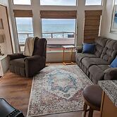 Ocean Front Cabin 15 Jacuzzi Sensational Views