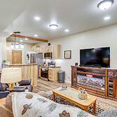 Cozy Eureka Getaway - Hike, Bike, Hunt & Fish!