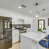 11 Mi to Golf: Home w/ Fishing Pond in Hempstead