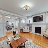 Cozy Alhambra 3BR Near Downtown Los Angeles