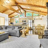 Peaceful Highland Lake Home w/ Kayaks, Dock Access