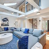 Waterfront Urbanna Home w/ Private Dock & Pool