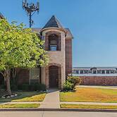The Castle by the Lake w Pool Balcony Grandscape
