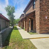 Apartment Near University