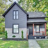 2 MI to Notre Dame: Dog-friendly Home w/ Yard!