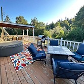 Enchanting Getaway Farmhouse and Tiny House Duo