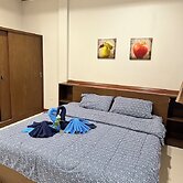 Nuch's Apple Guest House