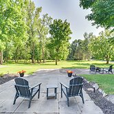 Near Trails + Wineries: Victor Getaway w/ Fire Pit