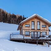 Superior Chalet in Hohentauern Near Ski-slope